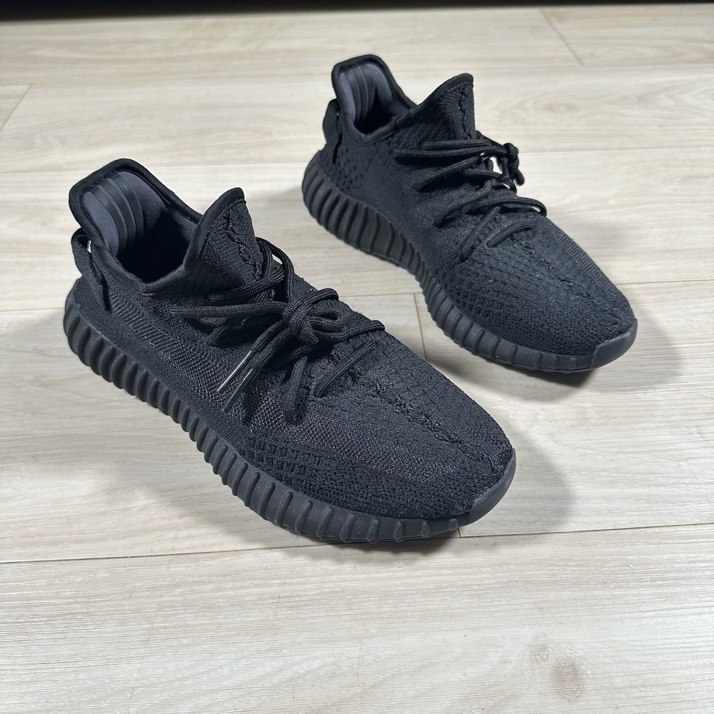 Adidas Yeezy Boost 350 V2 Low Onyx Black Mens Size 7 HQ4540 2022